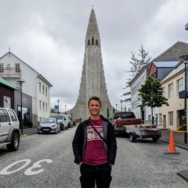 © Somebodies Productions 2023