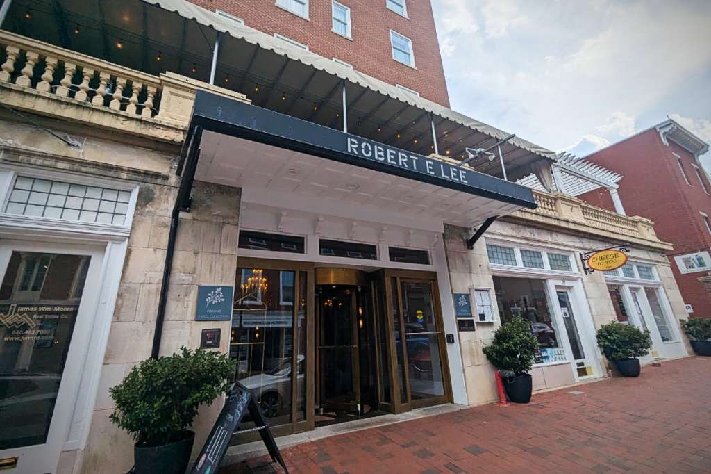 © Somebodies Productions 2024